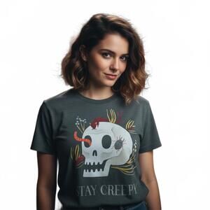 T-Shirt / Hot Topic / Stay Creepy Skull T-Shirt / XL / New